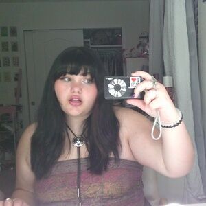 Meet your Posher, Gabby